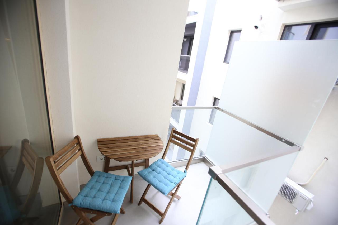 Premium Studios Mamaia Nord - Marea La 50M Нэводари Экстерьер фото