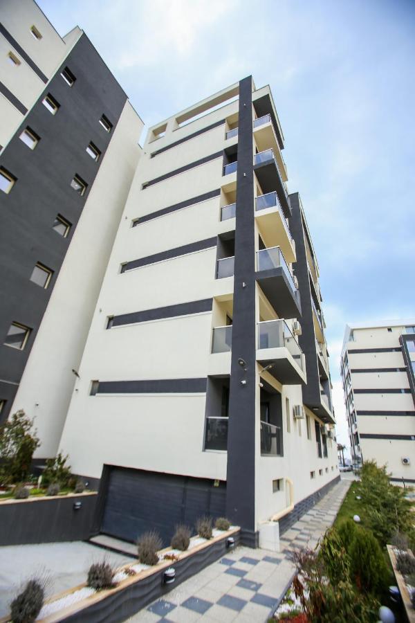 Premium Studios Mamaia Nord - Marea La 50M Нэводари Экстерьер фото